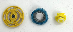Takara Tomy Beyblade Burst Evolution Maximus Garuda G3 8Flow Flugel Bey Toy