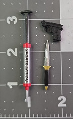 NECA 2026 Child’s Play 2 fodder 4″ Ultimate Chucky figure DAGGER, PISTOL & PUMP