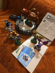 Activision Skylanders Spyro’s Adventure Bundle – Game Portal 7 Figures
