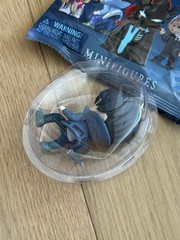 Solo Leveling PhatMojo Series 1 Blind Bag Mini Figure – Sung Jinwoo Gray Dagger