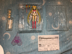 Tamashii Sailor Moon: Super Sailor Moon Figuarts Action Figure