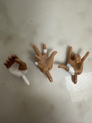 6 WWE Action Figure Extra Hands (Set of 3) Mattel Elite. Parts only. #10