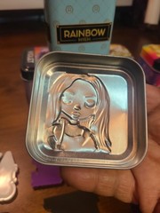 Rainbow High Surprise collectible Tins: VIOLET, SUNNY, SKYLER, SUNNY. USED. READ