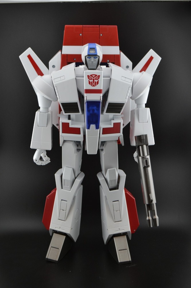 (2023) Takara/Tomy: Transformers Masterpiece MP-57 Skyfire Jetfire – Complete