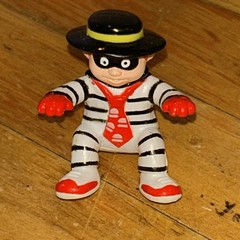 🍔 Vintage 1990 McDonalds Hamburglar Happy Meal Toy PVC Figure