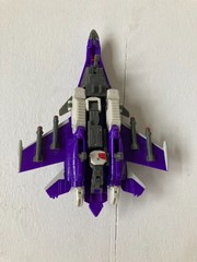 Transformers Skywarp Figure And Rocket Cybertron Deluxe Class