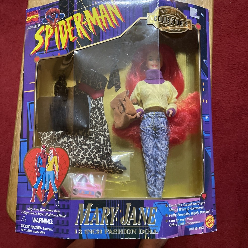 1995 ToyBiz Marvel Spiderman Mary Jane 12″ Doll Collector edition