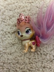 Disney Princess Palace Pets Rapunzel Sleeping Beauty Nuzzles Summer Cat Fox