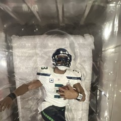 McFarlane NFL Russell Wilson Seahawks Collector Club Figure w/ Base 61 of 500