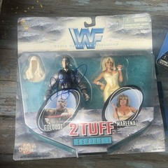 1998 Jakks WWF WWE Wrestling Goldust & Marlena 2 Tuff Series 1 Figures w Auto