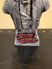 Frank Miller’s Sin City MARV Dynamic Forces Mini Bust Ltd Edn 299/650 Preowned