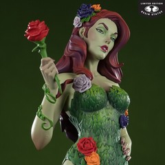 DC Direct – DC Cover Girls – Poison Ivy by J. Scott Campbell 1/8 scale statue