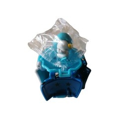 TOMY Pokemon Throw N Pop Poke Ball Mini Figures Ready to Battle Ultra Ball