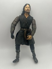 Toy Biz The Lord OF The Rings Two Towers Helms Deep Aragorn 2002