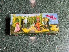 Mego – Wizard of Oz Scarecrow 8″ Figure w/Original Box (Vintage 1974)