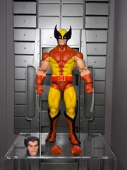 HASBRO MARVEL LEGENDS RETRO SECRET WARS WOLVERINE UNCANNY X-MEN 6″ LOOSE