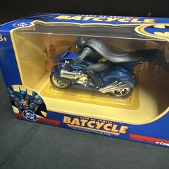 CORGI Batman Collectible Editions 2000 Batcycle 1:16th Scale Die-Cast Vehicle