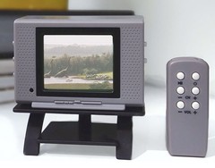 Jurassic Park Tiny TV Classics, Basic Fun! Toys Brand New B11