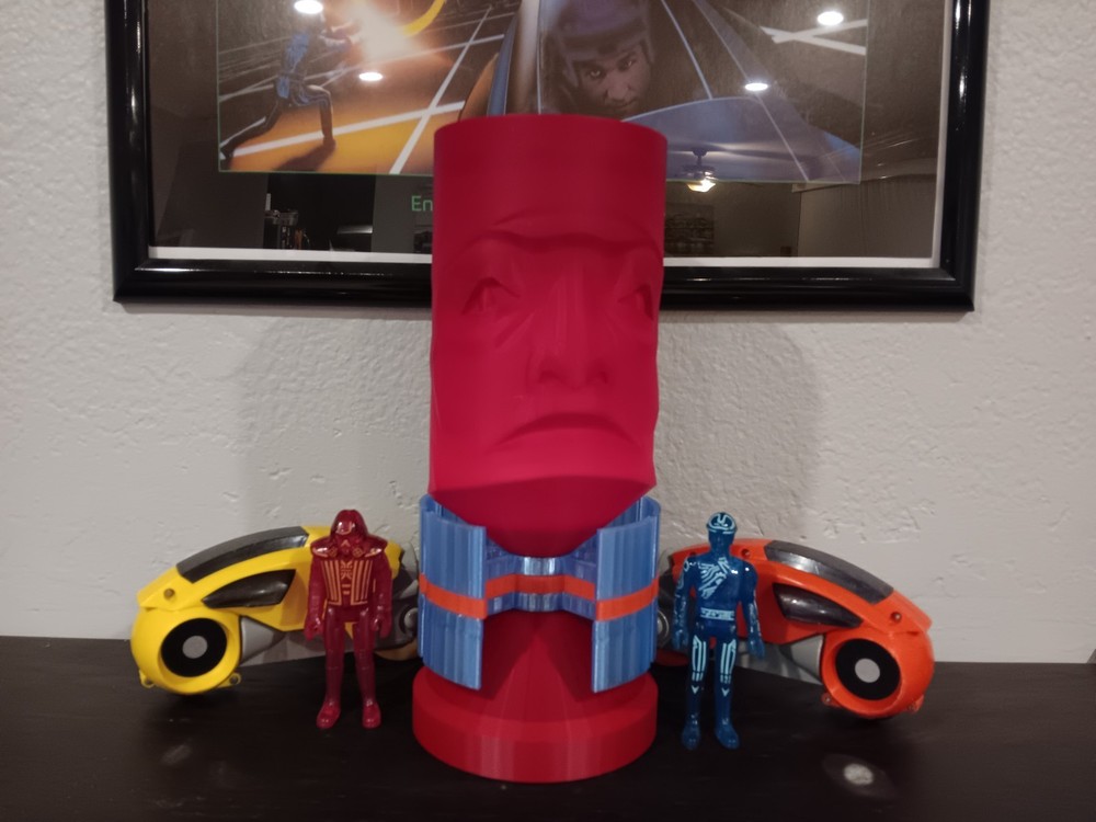 Retro Master Control MCP statue / lamp 3D Printed for Tron vintage style display