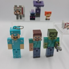 Minecraft Lot Figures Key Chain Mini Figs & Wolves Zombie Steve GUC
