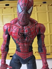 LARGE 18 in. Vintage SpiderMan 2 Poseable Action Figure Red/Blue Plastic 2003