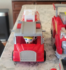 Paw Patrol Rescue Pups Rescue Marshall Fire Truck Spin Master 9 Trucks 8 Figures