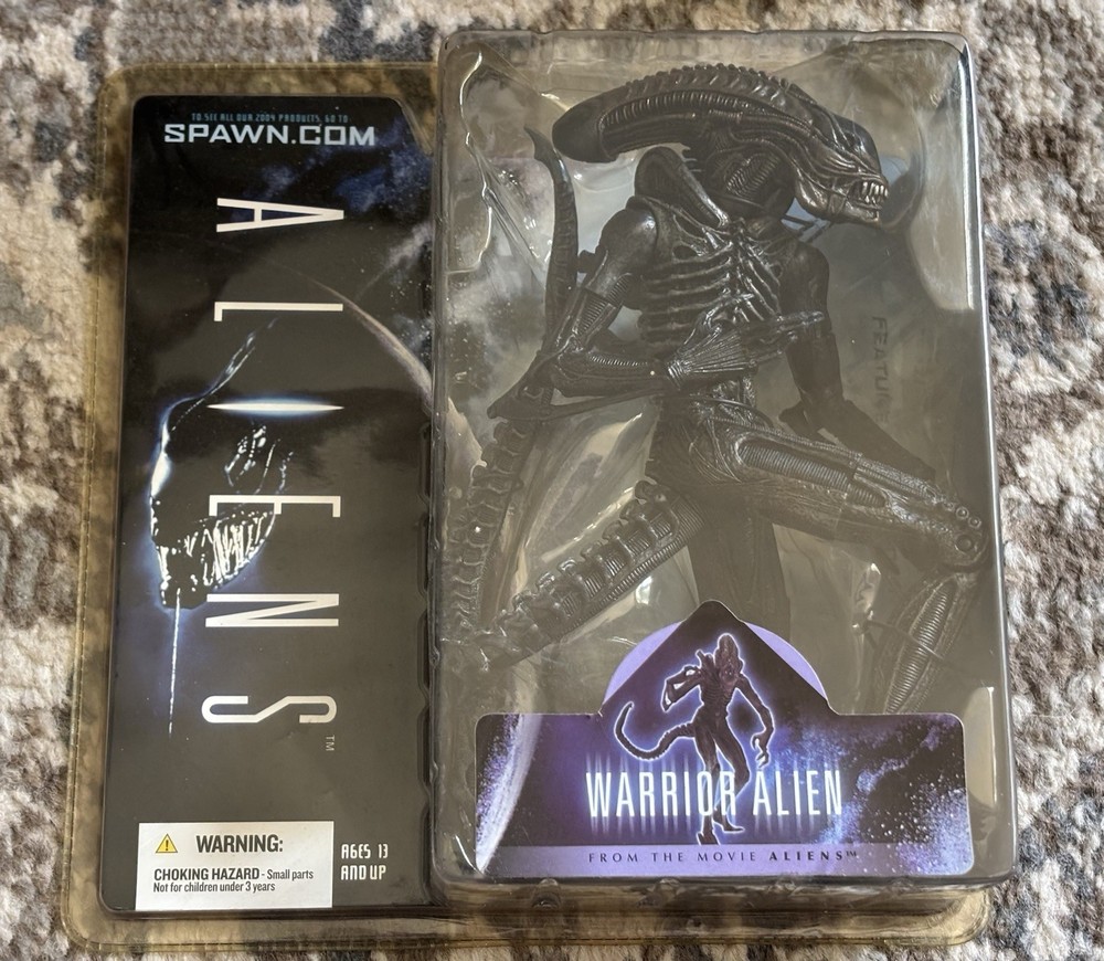 2004 McFarlane Toys Movie Maniacs Aliens Warrior Alien Action Figure New Sealed