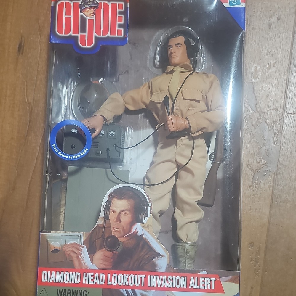 Hasbro G.I. Joe Pearl Harbor Collection Diamond Head Lookout Invasion Alert 2000