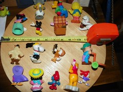 Lot Of 16 Vintage PVC Plastic Figures Mixed A-8 LAST 30 DAYS