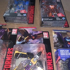 Hasbro Transformers Combiner Wars Pipes Chop Shop Bombshell Buzzsaw Viper Lot