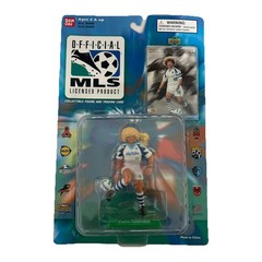 Lot of 10 Bandai Soccer 1996 Action Figures with Player Card Soccer Players New
