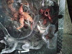 THE THING ULTIMATE DOG CREATURE NECA FIGURE BRAND NEW