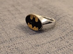 Vintage Batman 1989 Black And Yellow Silver Plastic Ring