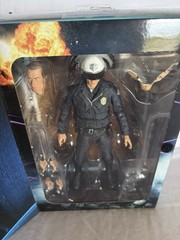 NECA Terminator 2 JUDGMENT DAY T-1000 Motorcycle Cop 7” Action Figure New NIB
