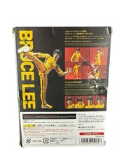 S.H.Figuarts Bruce Lee Yellow Track Suit Action Figure Boxed w/ Extra Hands