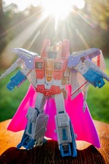 Transformers Studio Series 86-12 Coronation Starscream Complete Throne Cape