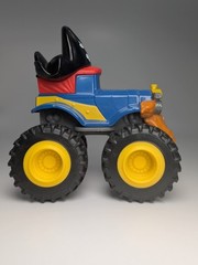 Blaze and the Monster Machines Pegwheel Pete Pirate Truck