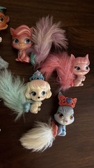 Disney Princess Palace Pets Furry Tail Friends Glitzy Glitter Lot of 18