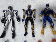 BANDAI POWER RANGERS ACTION FIGURE LOT “AS SHOWN / PARTS”