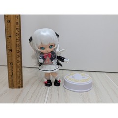 Simon Toys Teennar The High School Magic Club Figure White Magician Blind Box