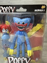 Poppy Playtime – Scary Huggy Wuggy – 5 inch Action Figure (Series 1) by PhatMojo