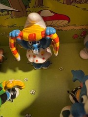 Smurfs 2000 – 2009 Edition by Schieich *** NIB *** some damage to box *** soccer
