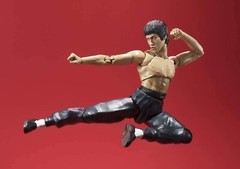 TAMASHII NATIONS Bandai Bruce Lee S.H. Figuarts Action Figure