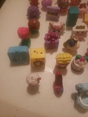 SHOPKINS FIGURES LOT OF 212 MULTIPLE SERIES LOT VGC