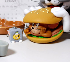 [KAKAO Friends] Tom & Jerry KEYRING Bag Charm – RYAN & Choonsik + Track