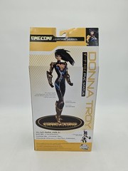 New DC Direct Ame-Comi Donna Troy Heroine Series Vinyl PVC Statue Figure