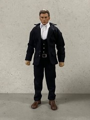 PB-SUIT-BLK: 1/12 Black Suit for 6″ Nota Mezco MixMax slim body