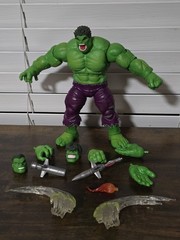 Marvel Legends Maximum Series Hulk Action Figure Near Complete Excellent