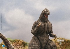 Hiya Toys Godzilla vs King Ghidorah Exquisite Basic 7″ Godzilla Hokkaido Battle