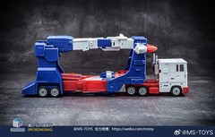 IN STOCK Magic Square MS TOYS B61 Ultra Magnus B62 Sixshot Action Figure